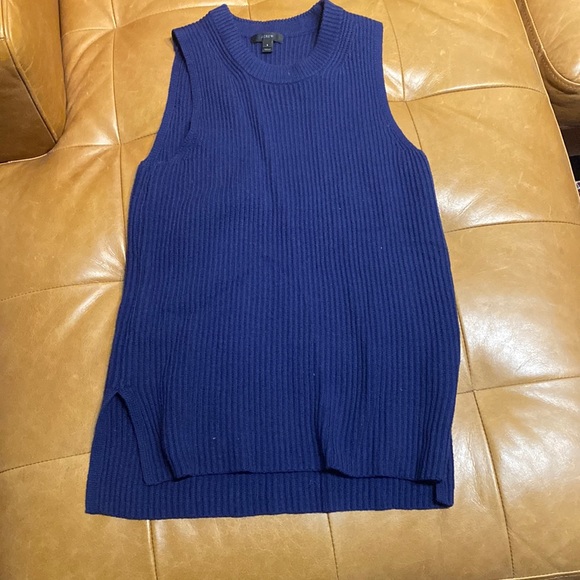 J Crew sweater vest in blue - Picture 1 of 2